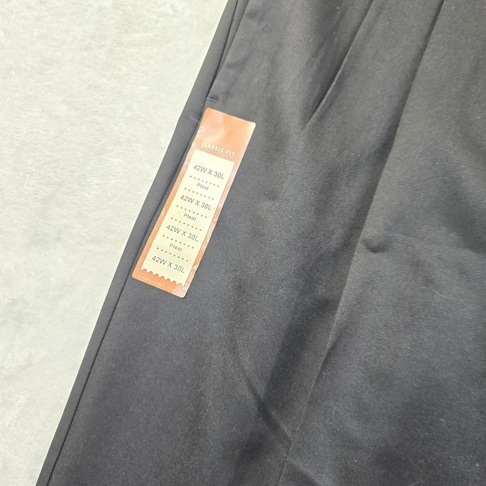 Haggar Cool 18‎ Dress Pants Mens 42x30 Black Pleated Performance Golf NEW